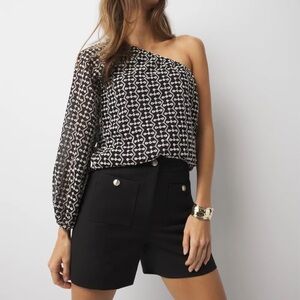 White House Black Market WHBM Monochrome One-Shoulder Blouse